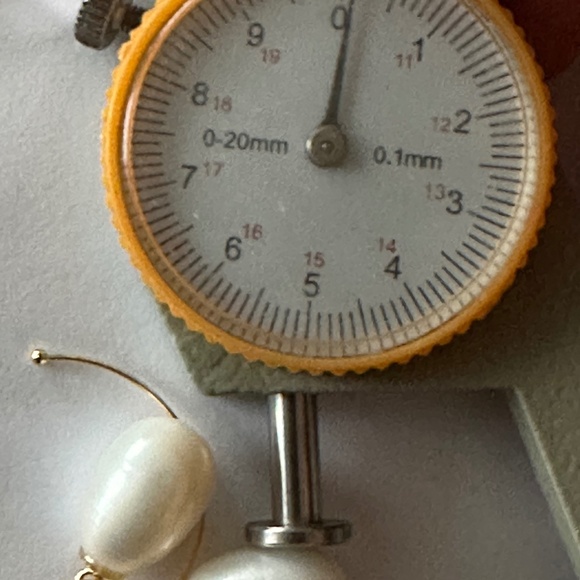 10.1mm Wide White Cultured Pearls Hoop Earrings - 14K Yellow Gold Filled - Picture 7 of 8